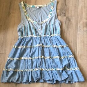 Anthropologie Lulumari Babydoll Shirt Size L but fits like a Small
